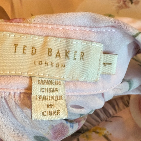 Ted Baker London Floral Blouse - Light Pink size 1 / XS - Picture 7 of 13